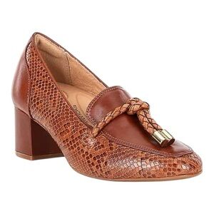 Brioso Maureen Tailored Colorbloack Leather Pumps, Size 8 Tassels NWOT comfort